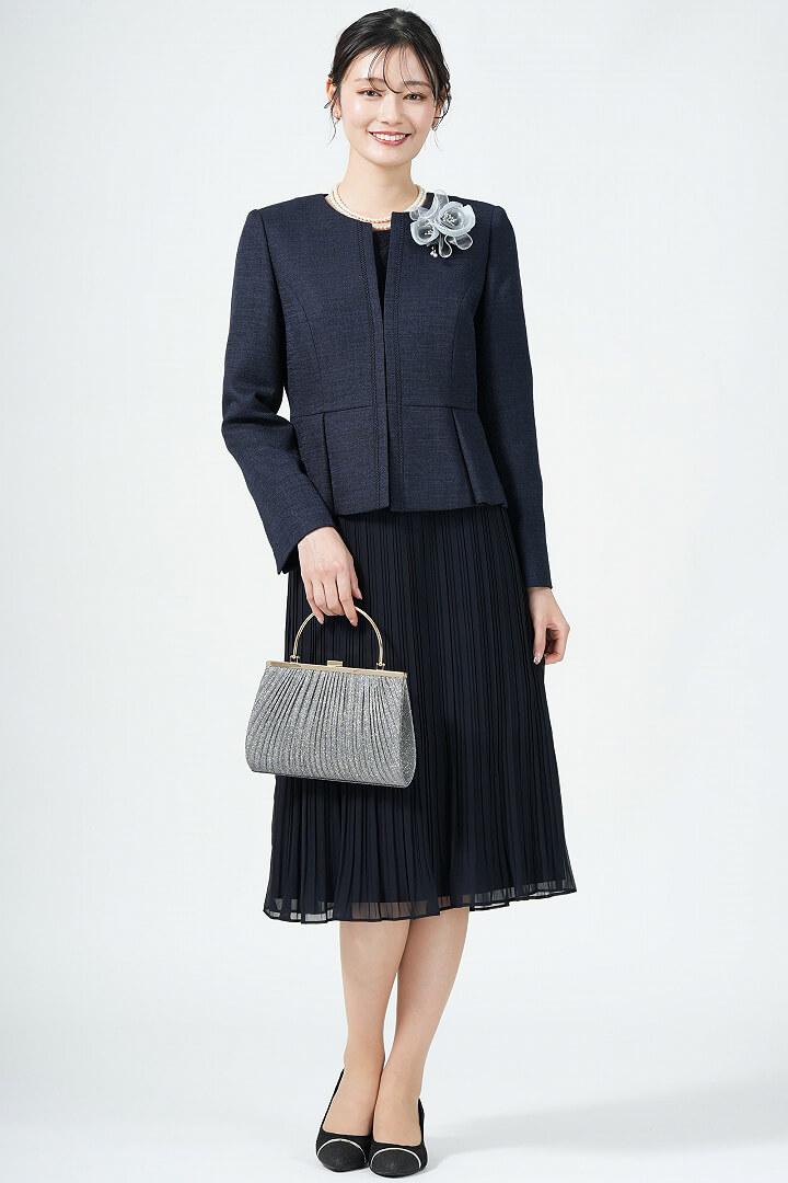 RIFANNE 東京ソワール
ラメ混ジャケットプリーツネイビードレスセット